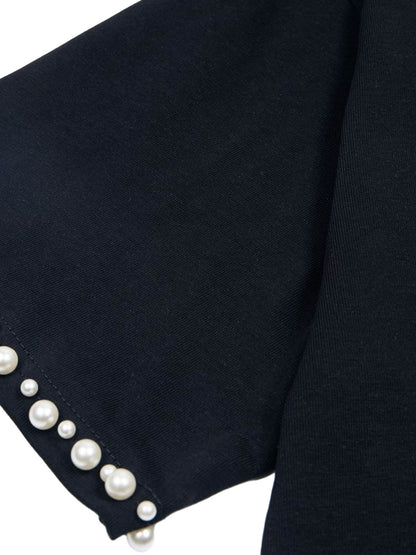 Elegantes, perlenverziertes Oversize-T-Shirt