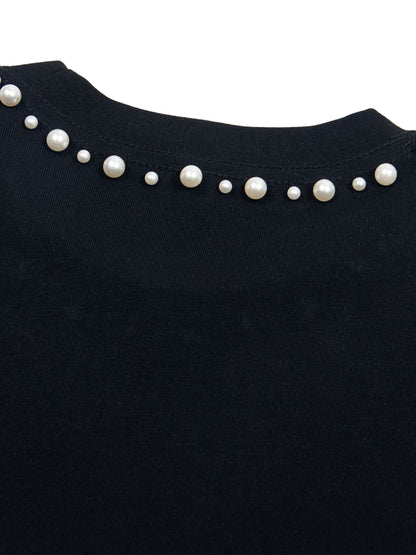 Elegantes, perlenverziertes Oversize-T-Shirt