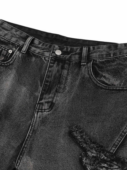 Thesupermade Gerade geschnittene Jeans mit Patches und Raw Edge
