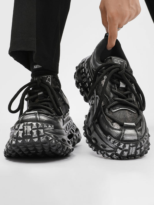 Retro-Sneakers mit klobiger Reifensohle – 2340