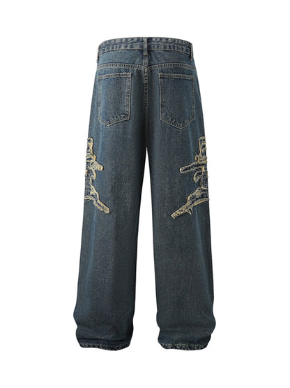 Thesupermade Gerade geschnittene Jeans mit Patches und Raw Edge