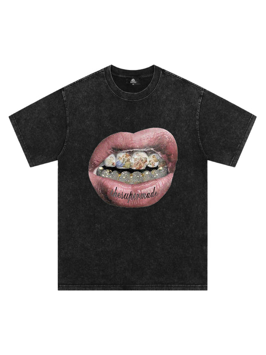 T-shirt graphique Lèvres artistiques