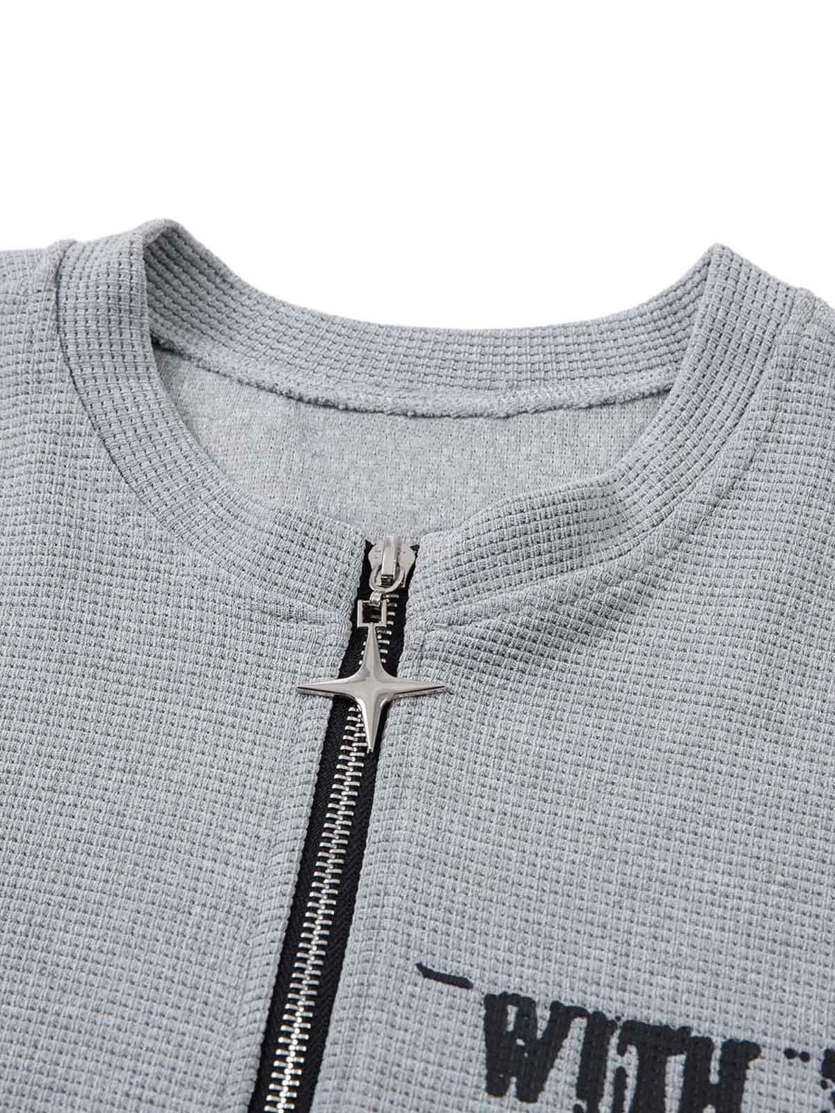 T-Shirt mit auffälliger Grafik