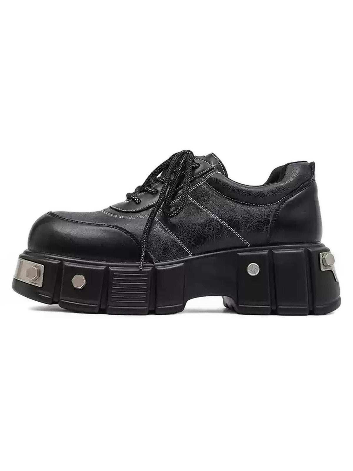 Chaussures en cuir épais avec plaque métallique