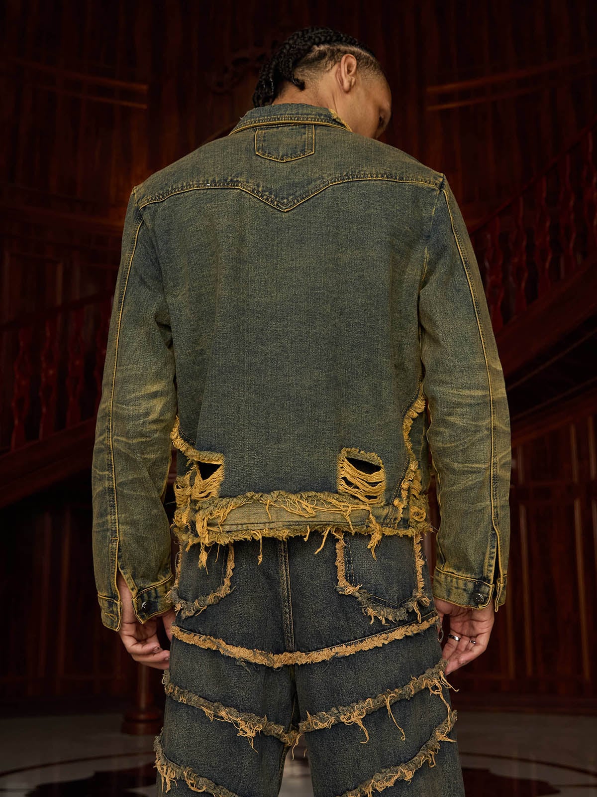 Veste en jean vieilli à bords bruts Supermade