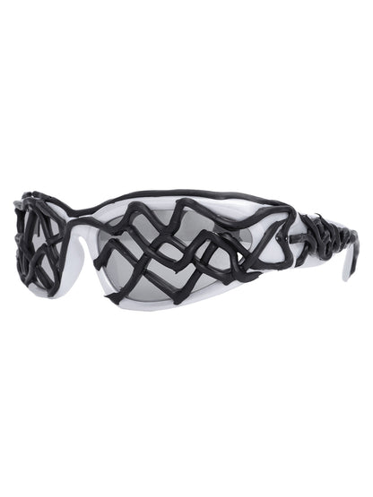 Futuristische Sonnenbrille mit gewelltem Rahmen