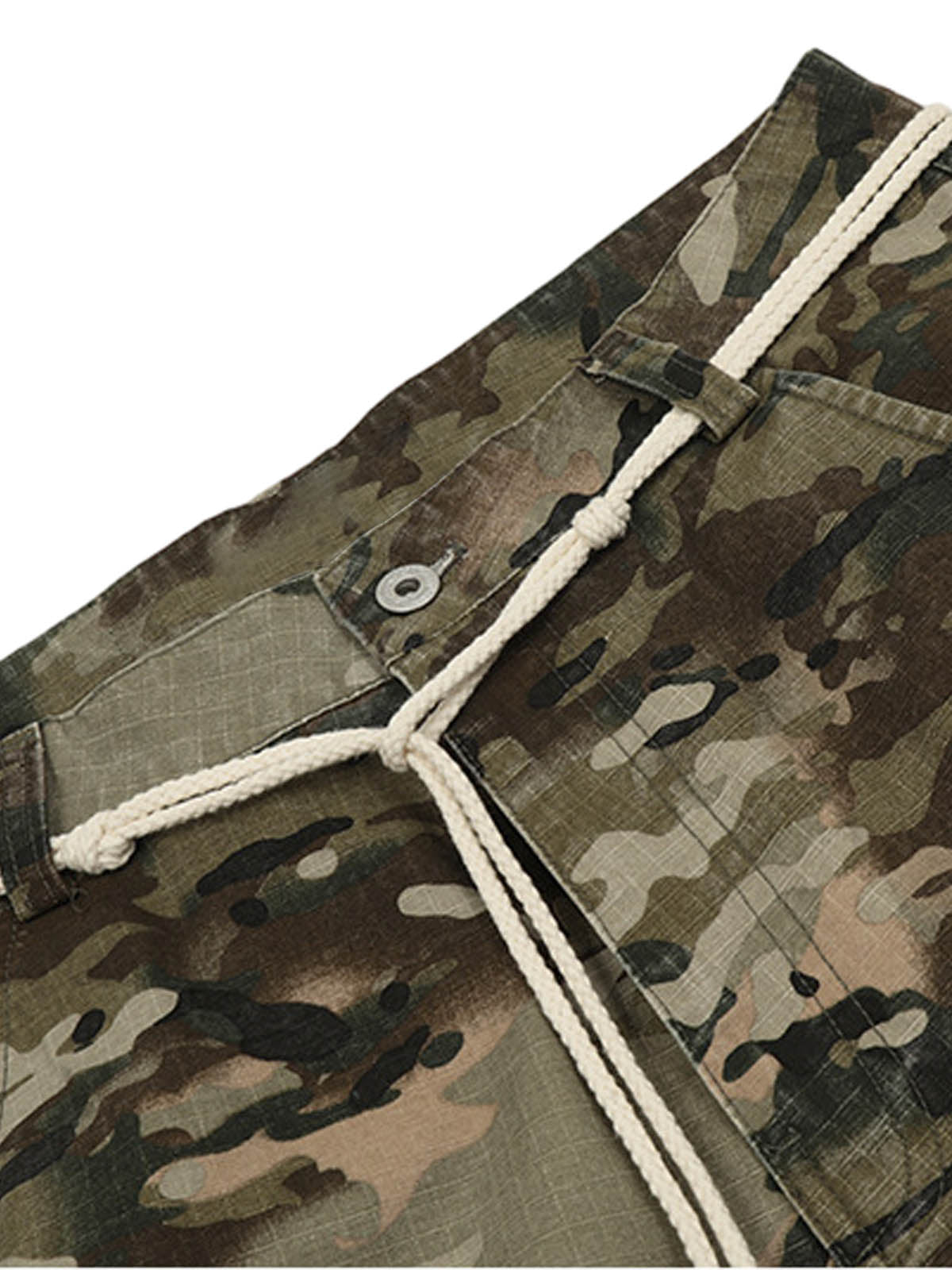 Camouflage-Cargohose mit Kordelzug - 2315