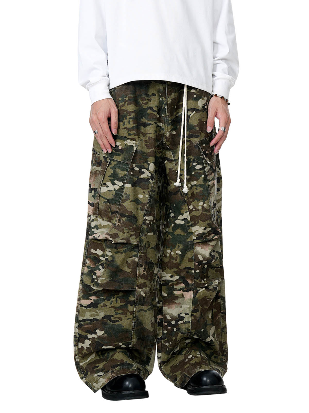 Camouflage-Cargohose mit Kordelzug - 2315