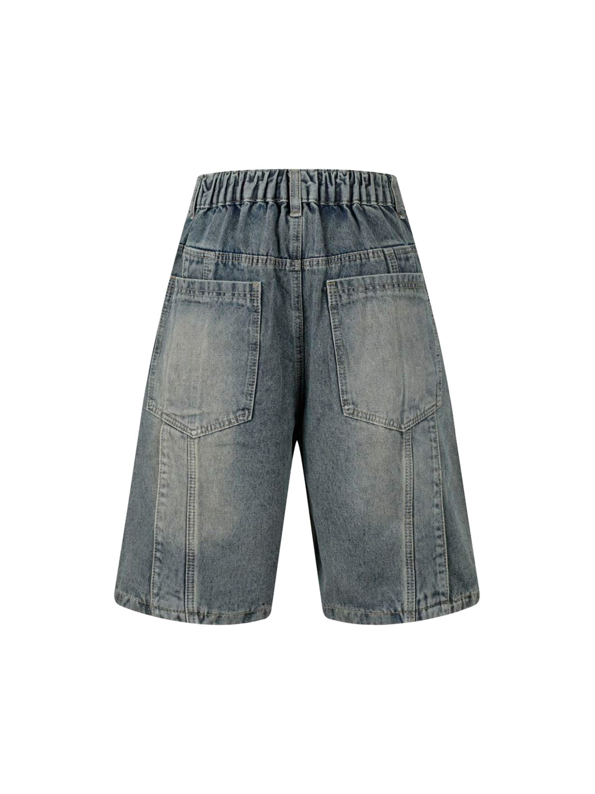 Verwaschene Distressed-Jeansshorts mit dekonstruiertem Schlitz