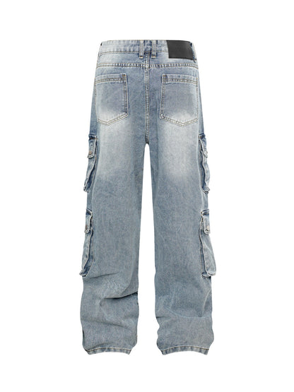 Verwaschene Cargojeans mit mehreren Taschen im Used-Look