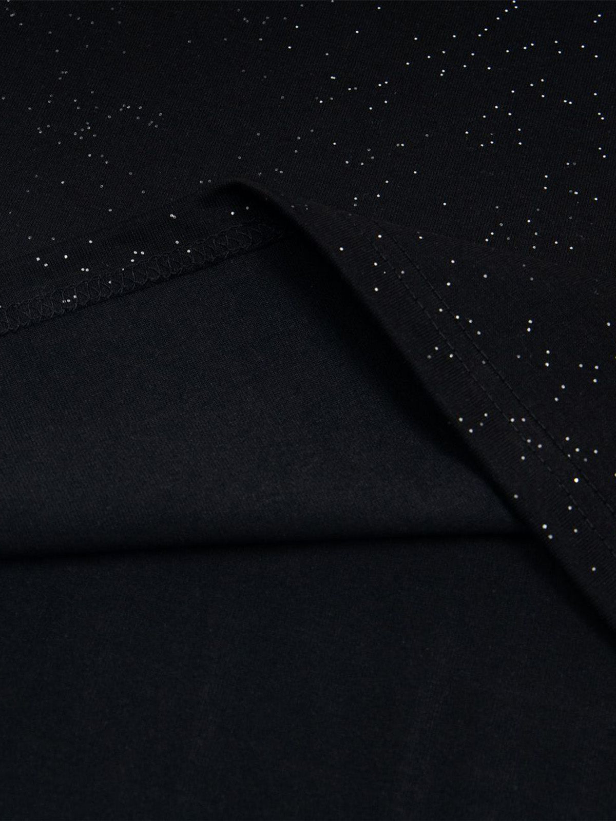 Kurzärmliges T-Shirt mit Retro-Schriftdesign und starkem Sternenhimmel-Print