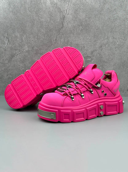 Derby-Schuhe im Punk-Stil mit Nieten