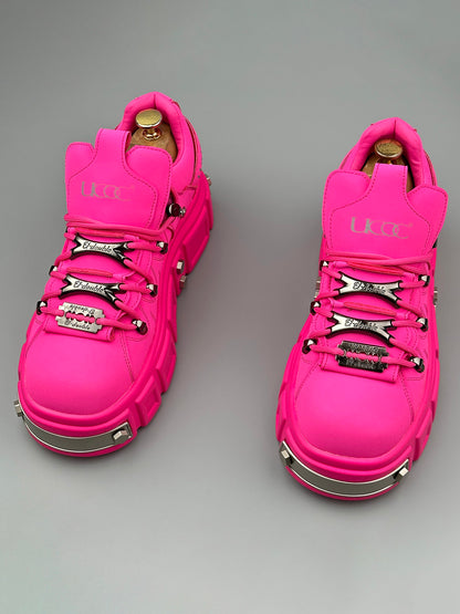 Derby-Schuhe im Punk-Stil mit Nieten