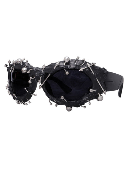 Lunettes de soleil style punk rivetées