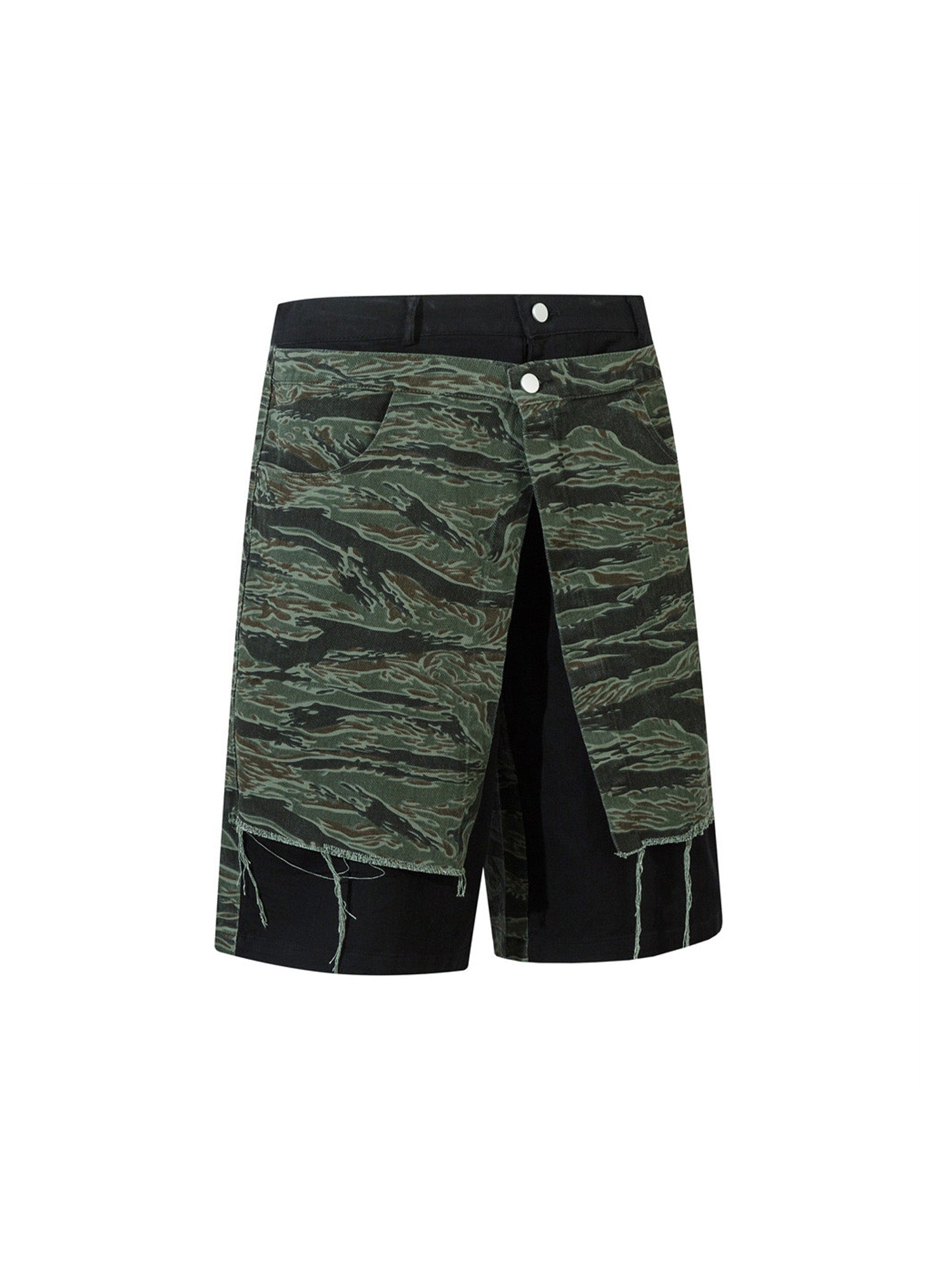 Thesupermade – High Street – Patchwork-Jeanshose mit Camouflage-Muster und Kontrast-Print 