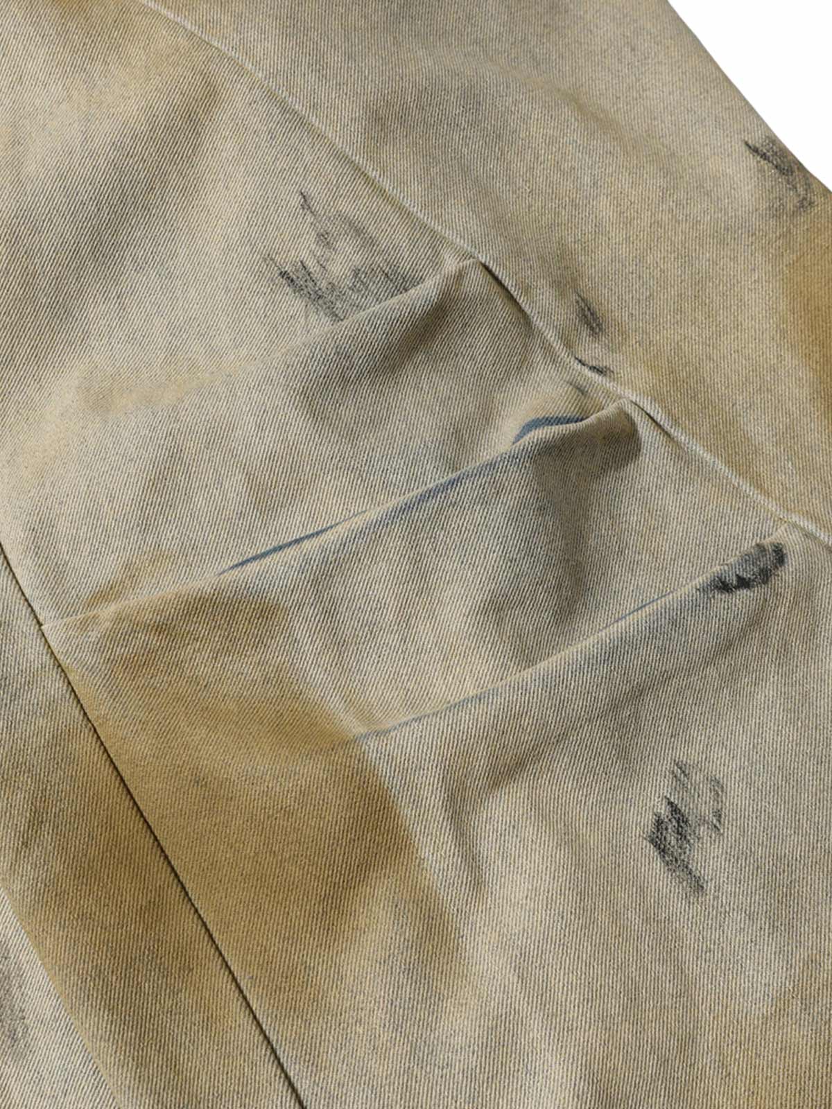 Jeans mit verwaschenem Graffiti-Sprühfarbenfass