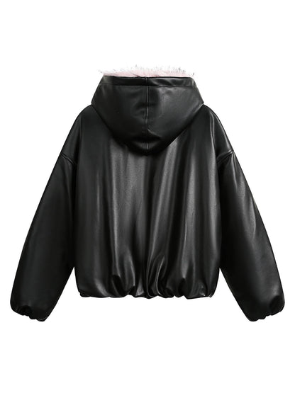 Gesteppte Lederjacke mit rosa Fellkapuze