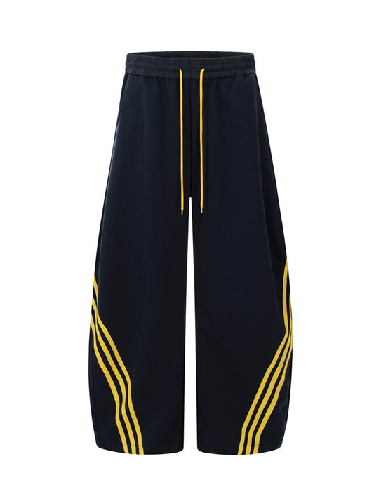 Klassische Hose mit Streifen und Kordelzug