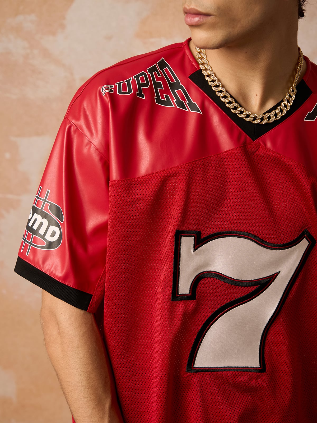 Original "SUPER 7" V-Ausschnitt Jersey T-SHIRT