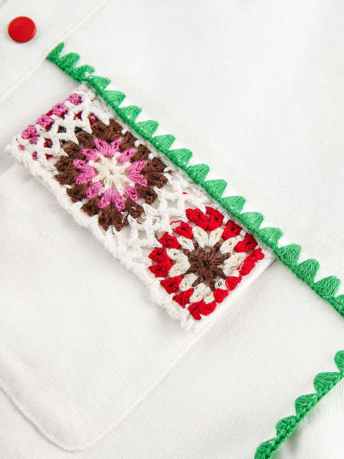 Veste utilitaire en jean au crochet floral fait main