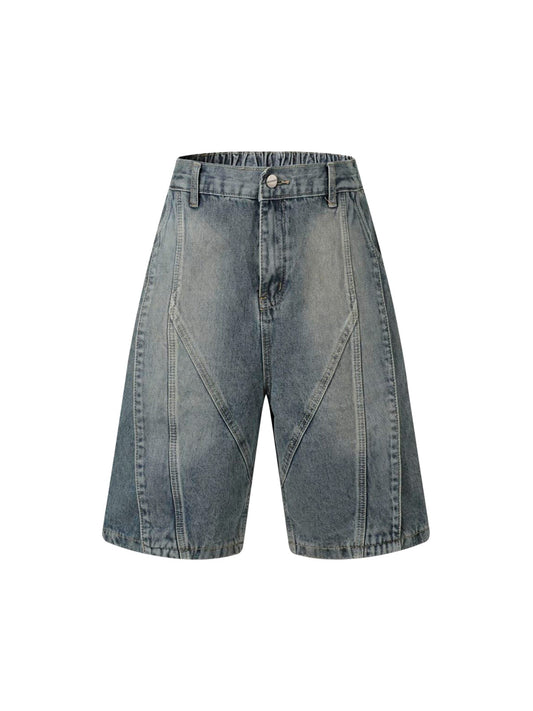 Short en jean délavé, déstructuré et fendu