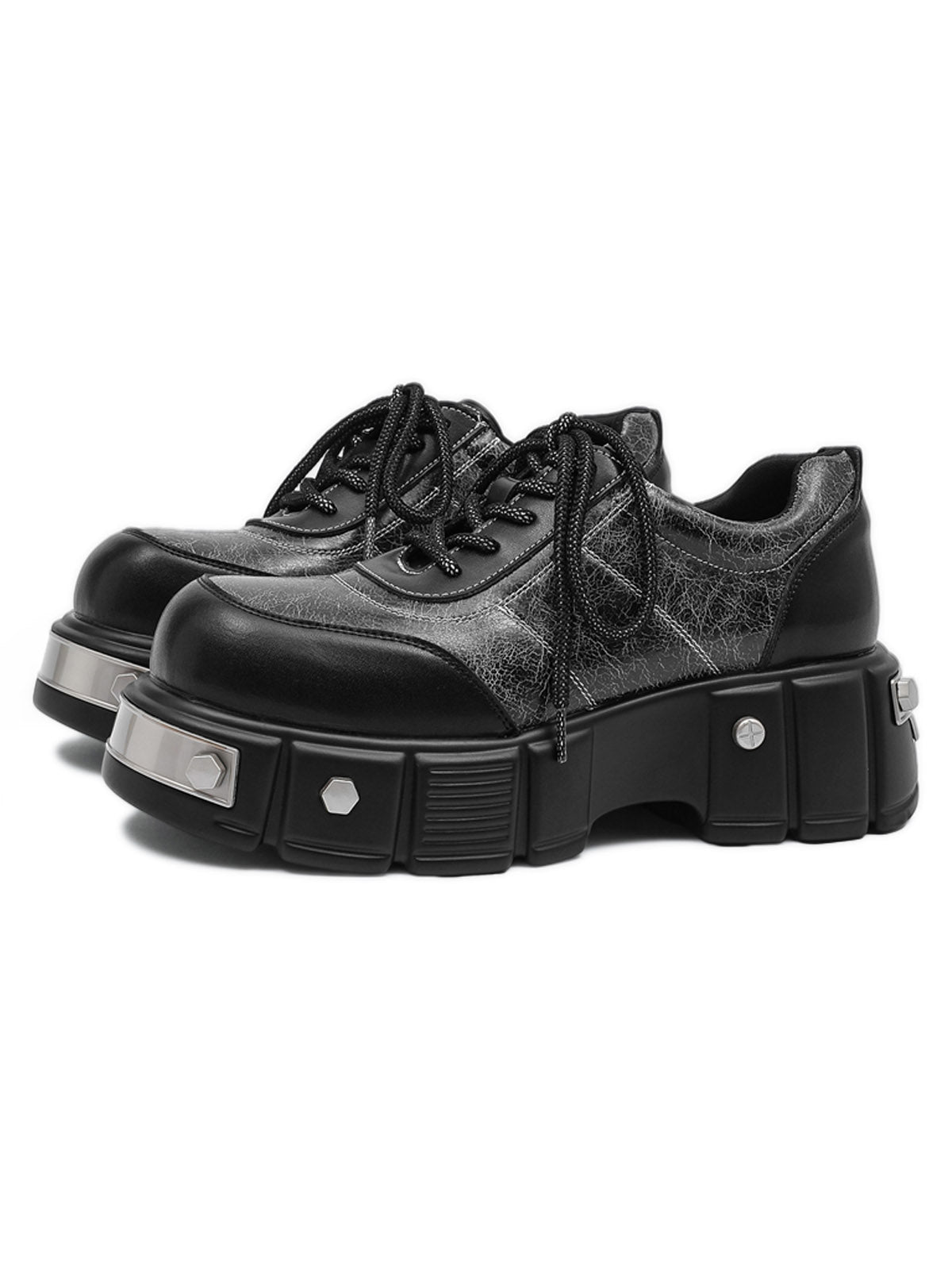 Chaussures en cuir épais avec plaque métallique