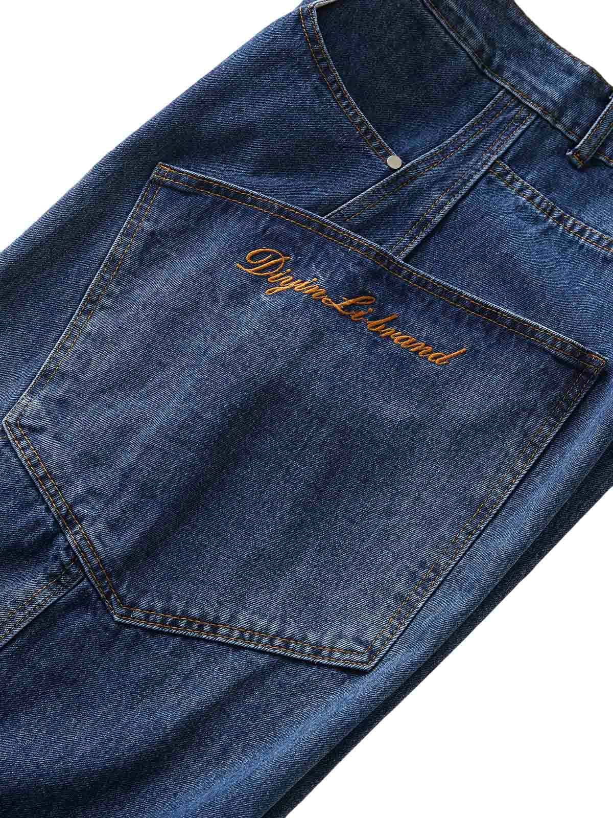 Jean à jambe tonneau brodé