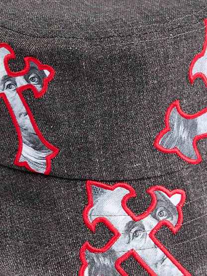 Denim-Fischerhut mit Kreuz und Porträt