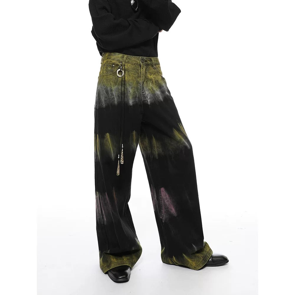 Thesupermade – Gerade Jeans mit Batikmuster und Graffiti-Fun-Motiv von Thesupermade 