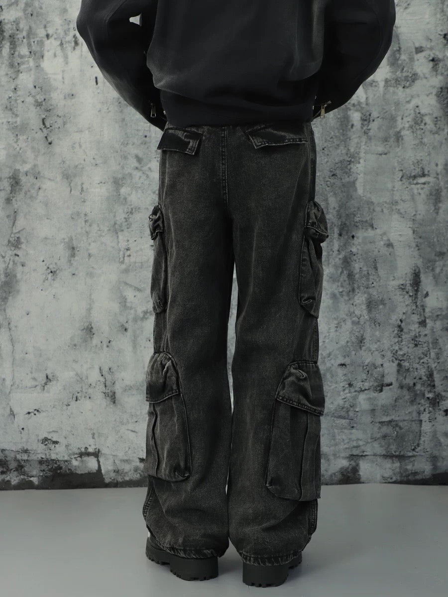 Thesupermade – Verwaschene Cargo-Jeans mit mehreren Taschen 