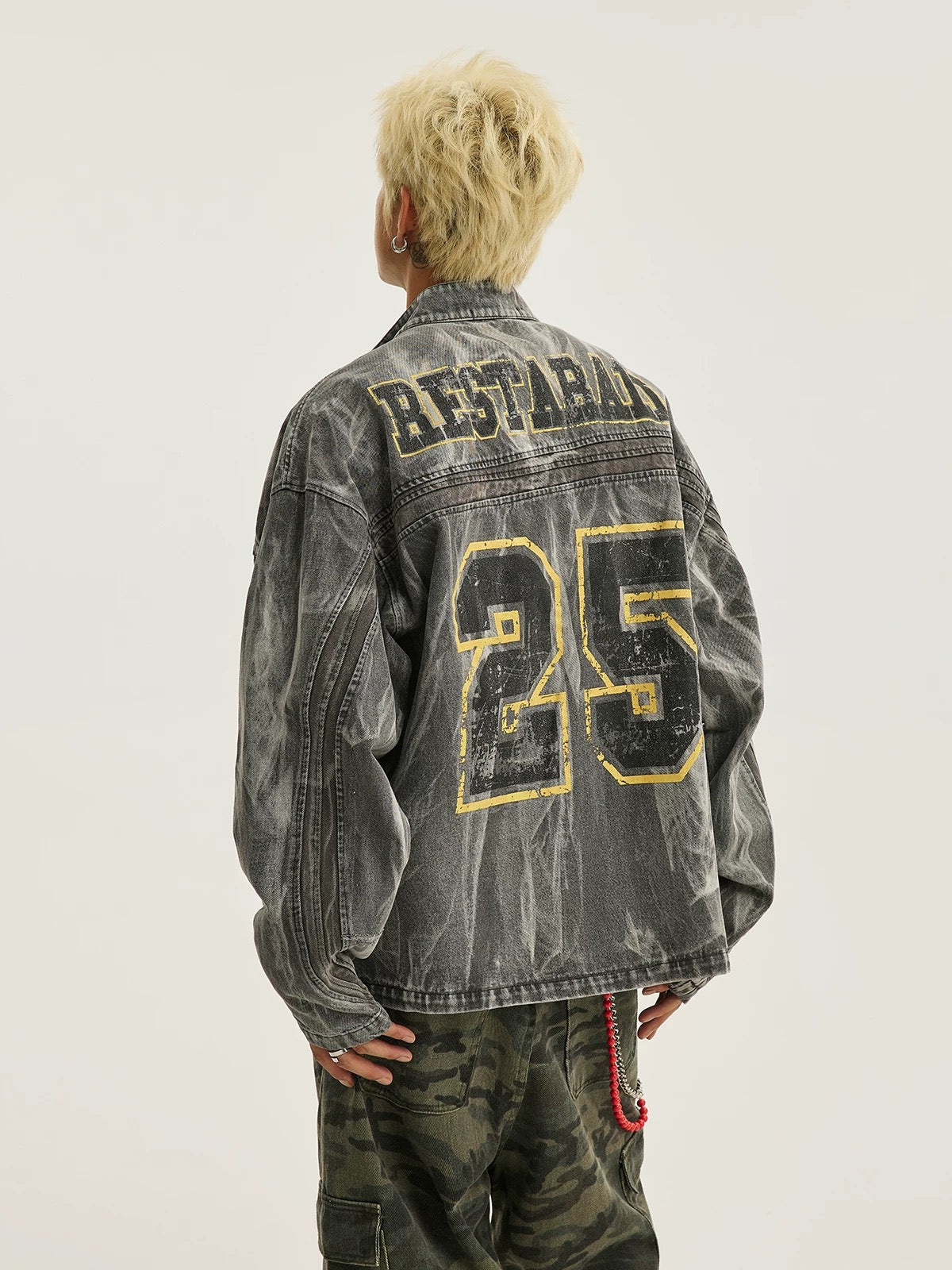 Thesupermade Hip-Hop-Jeansjacke mit verwaschenem Distressed-Print – 2239