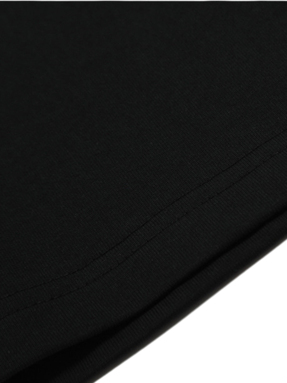Black Graphic Crew Neck T-Shirt - 2381