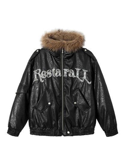 Lederjacke mit Spitzenbeschriftung und Fellkapuze