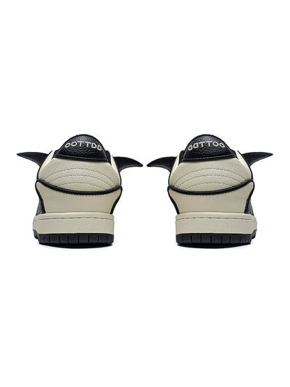 Skateschuhe in Schwarz und Weiß mit Kontrastfarbe