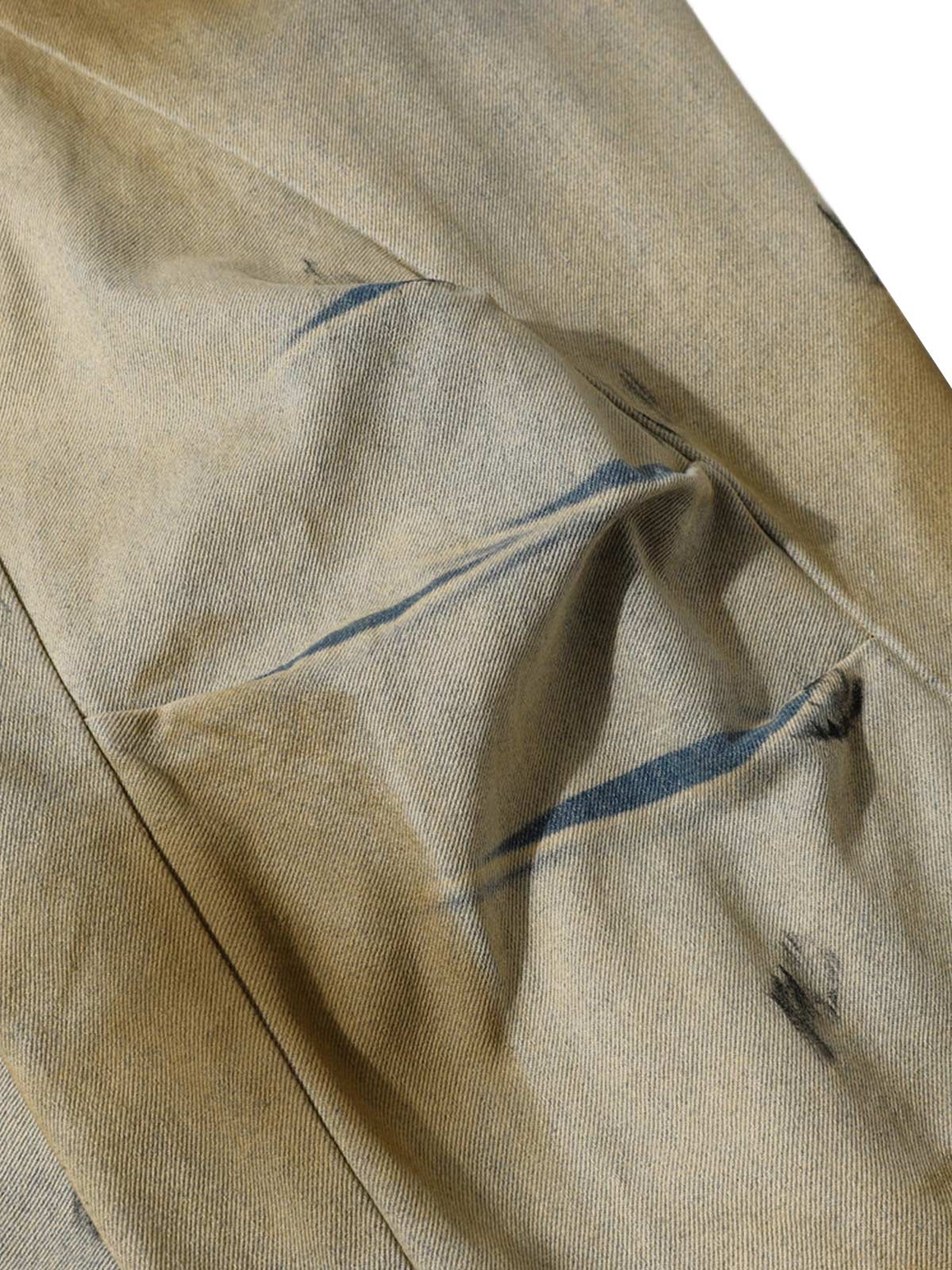 Jeans mit verwaschenem Graffiti-Sprühfarbenfass