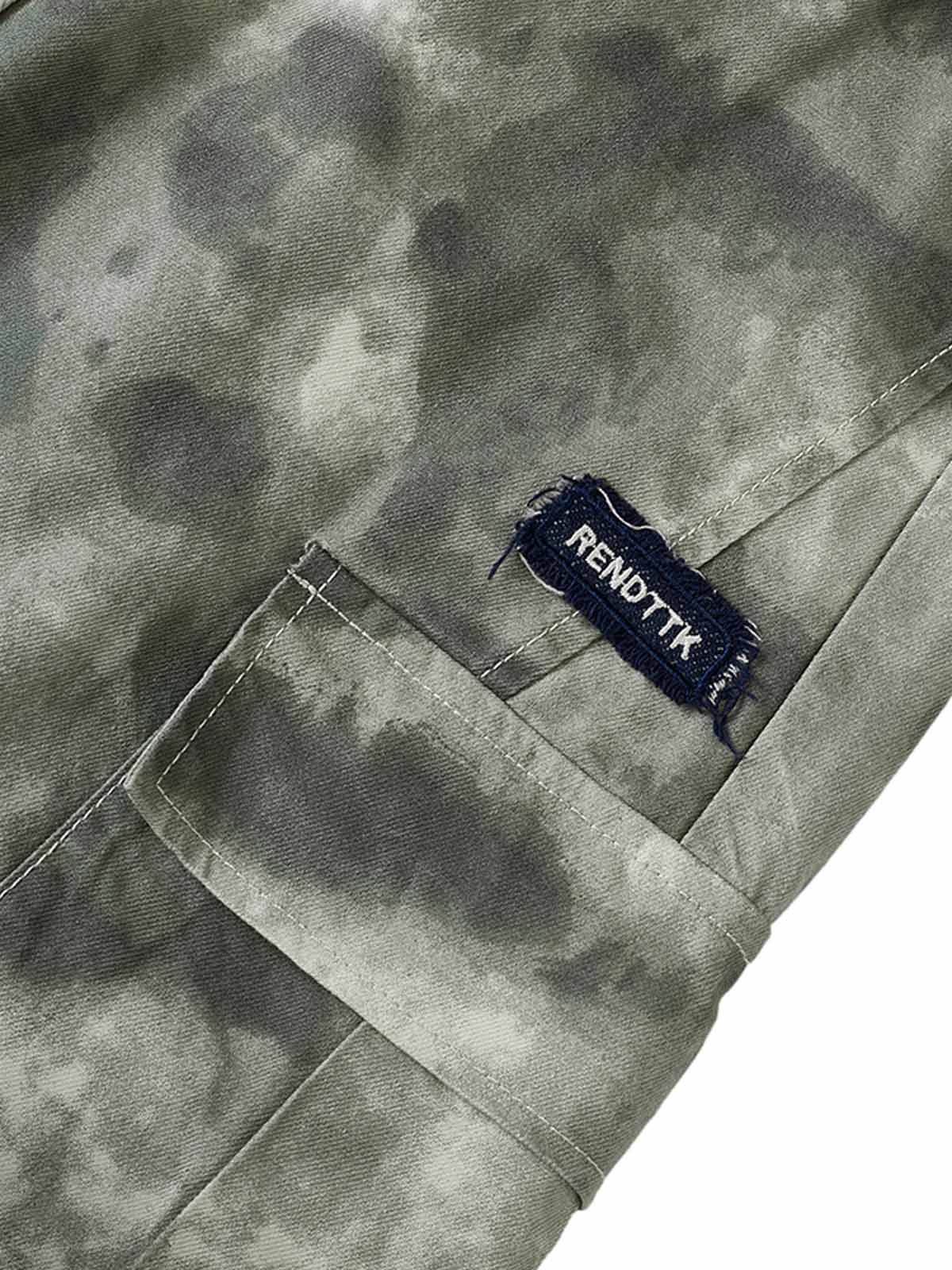 Arbeitshose mit Camouflage-Muster