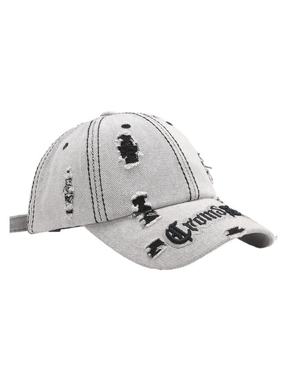 Baseballkappe mit Buchstabenstickerei
