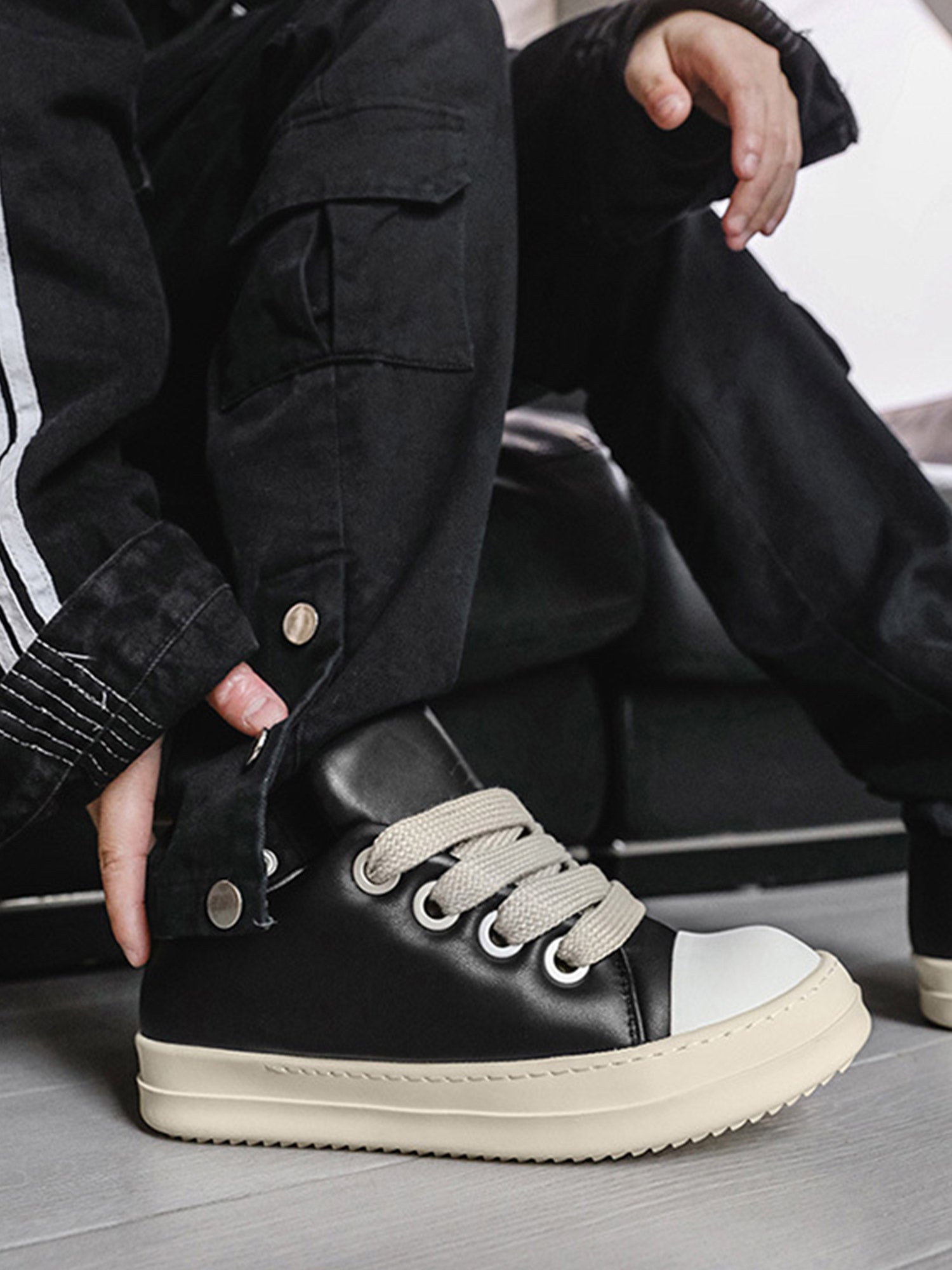 Baskets à enfiler Bread Street Rap de TheSupermade - 2210