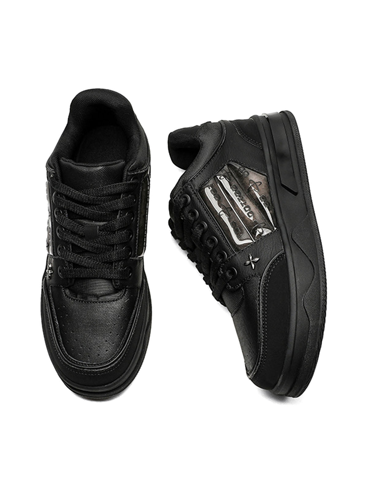 Chaussures de skate à lettres brodées foncées