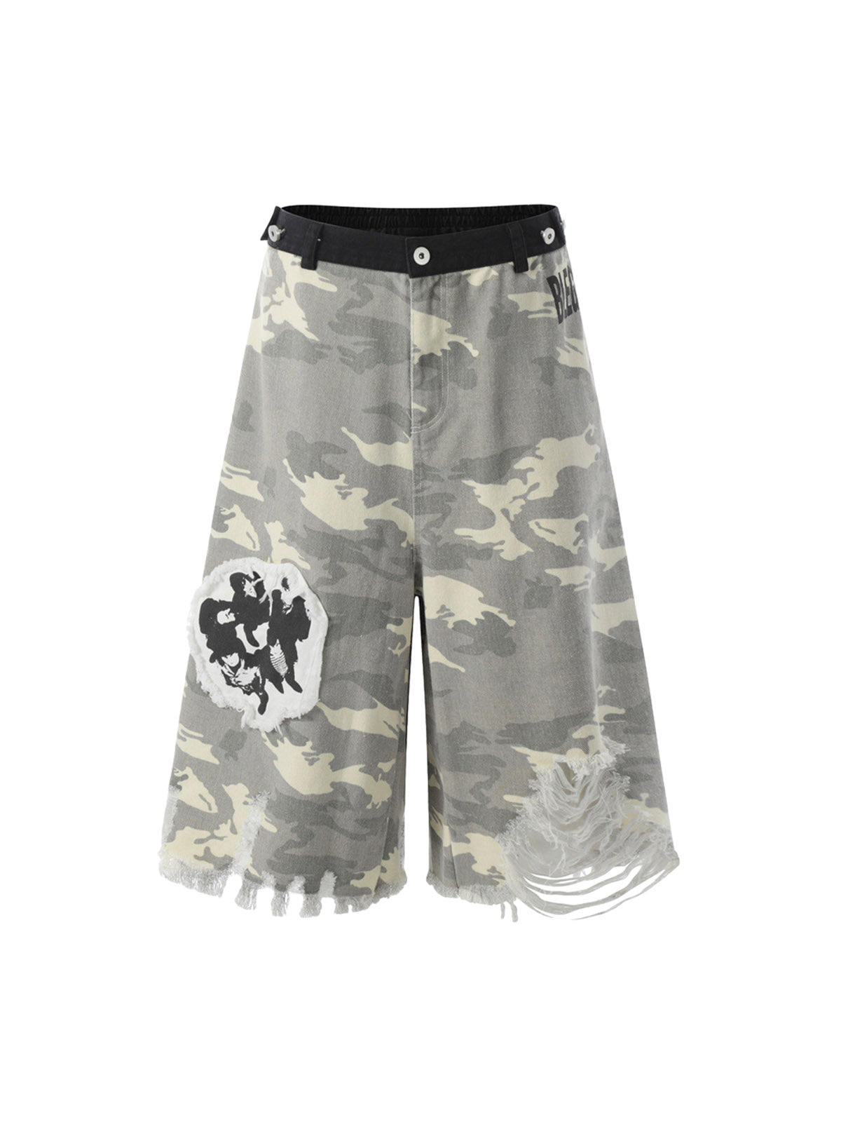 Jorts camouflage déchirés avec appliques brodées