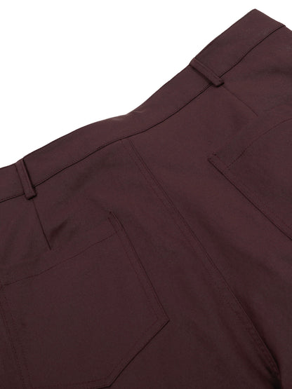 Dekonstruierte Cargohose mit mehreren Taschen