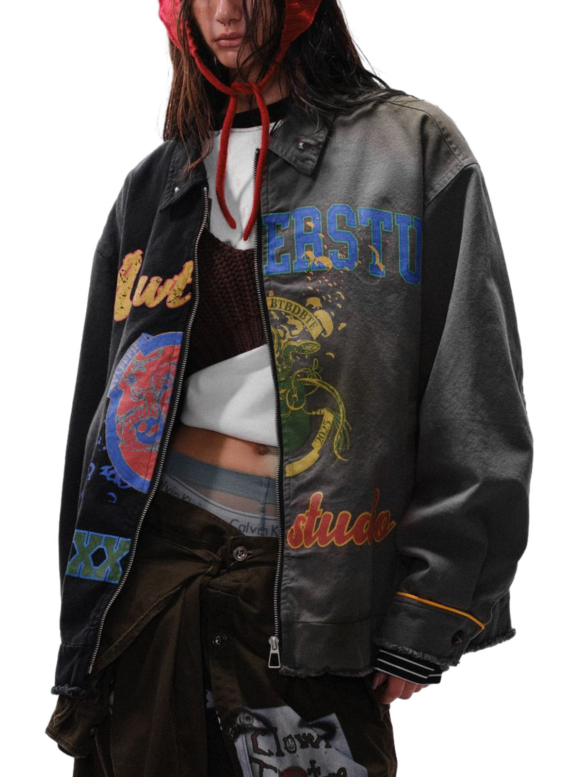 Jacke mit Reißverschluss und Graffiti-Print in Kontrastfarbe