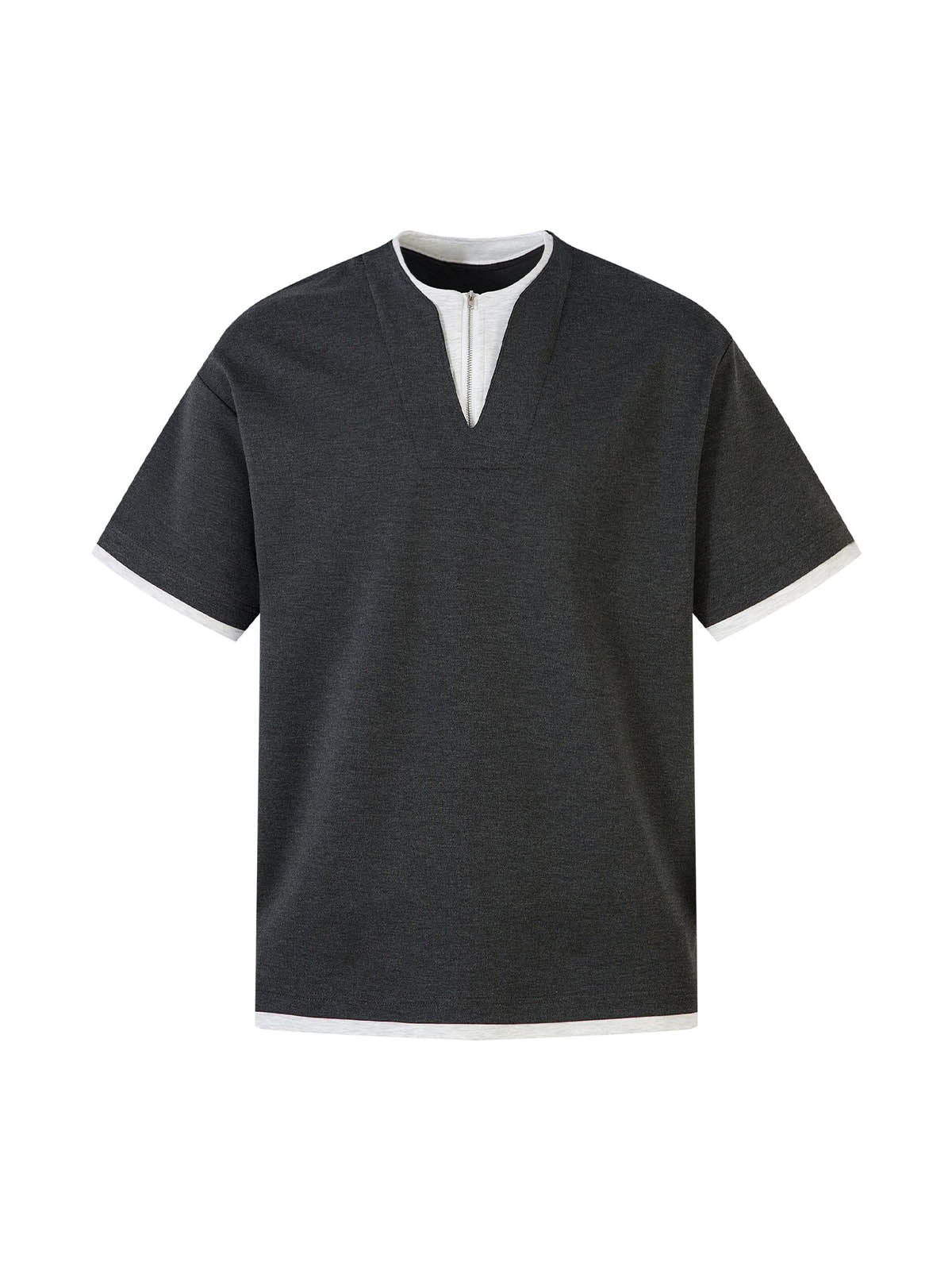 Zweiteiliges T-Shirt mit Kontrastnähten