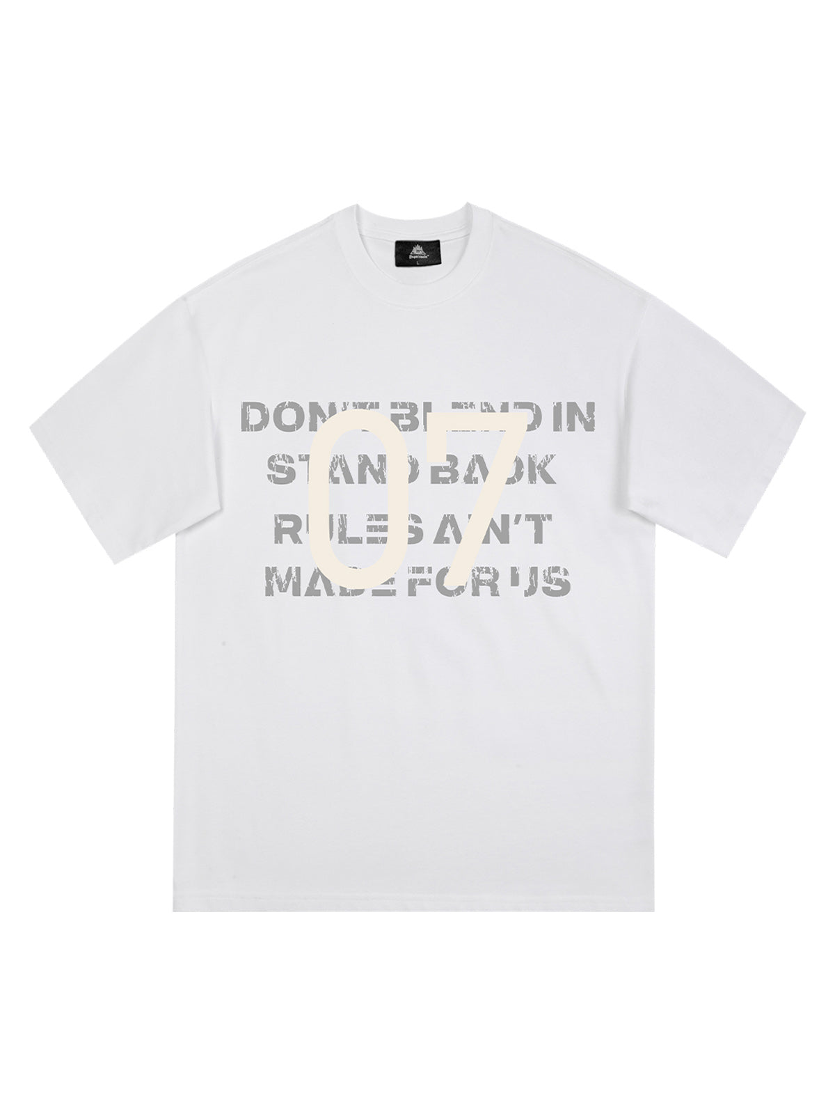 Distressed NO.7 Graphic T-Shirt