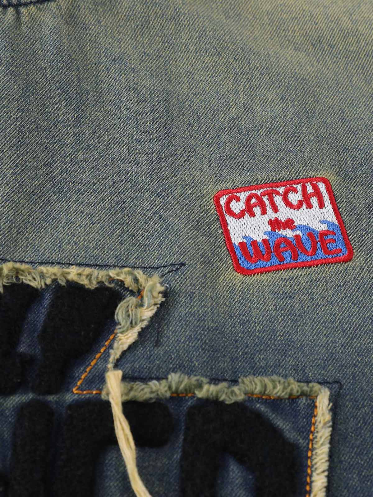 T-Shirt aus gewaschenem Patchwork-Denim mit Farbverlauf im Used-Look
