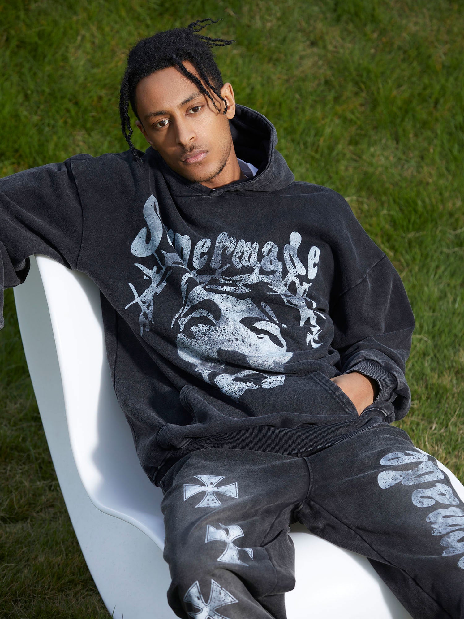 Thesupermade Heavy Washed Jesus Graphic Hoodie – 1973
