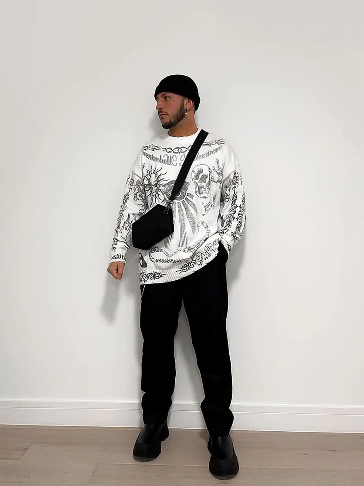 Thesupermade – Pullover mit Totenkopf-Print im Used-Look – 1002 