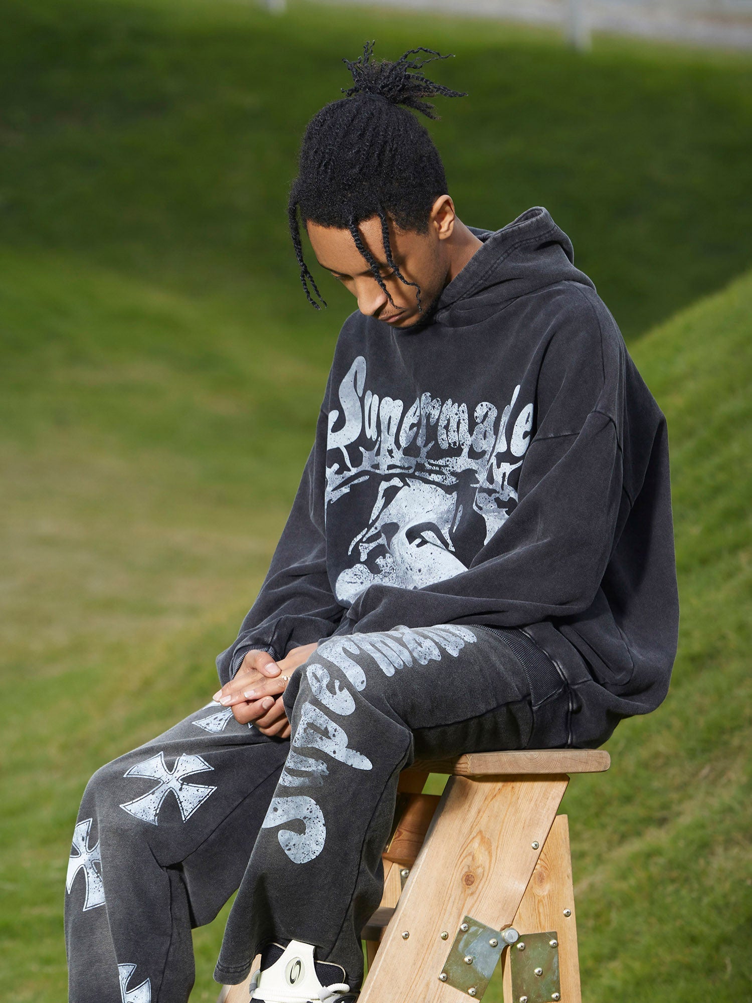 Thesupermade Heavy Washed Jesus Graphic Hoodie – 1973