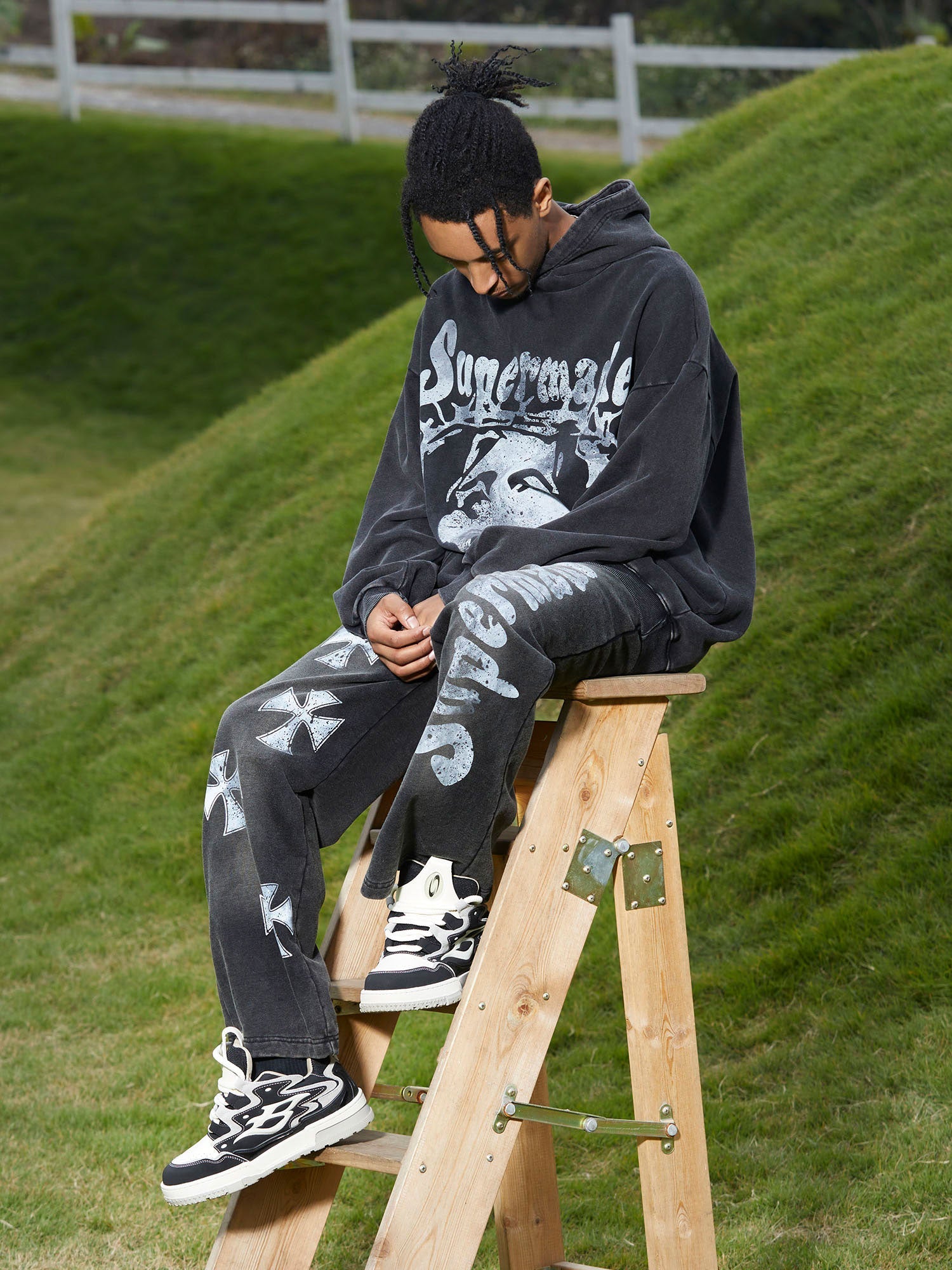 Thesupermade Heavy Washed Jesus Graphic Hoodie – 1973